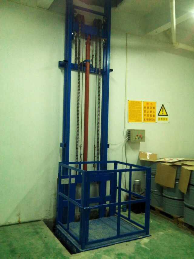 壁掛式升降機(jī) 壁掛式升降機(jī)