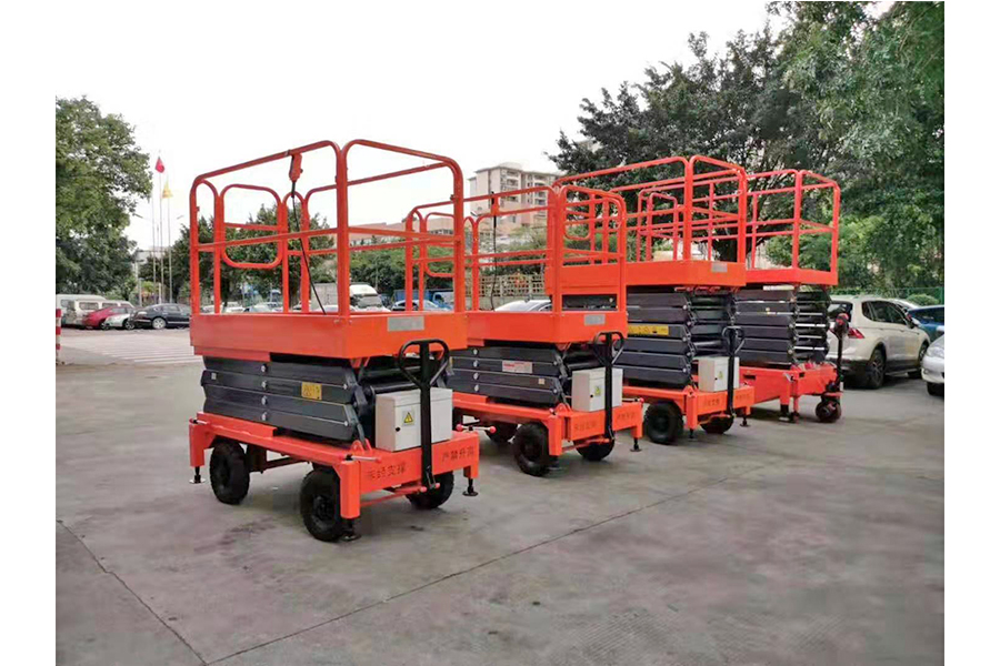 廣州升降機(jī)出租一天多少錢(qián)？