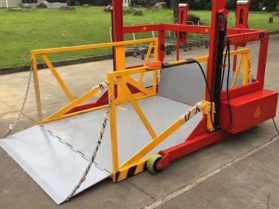 裝卸貨平臺(tái)