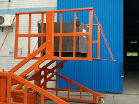 裝卸貨平臺(tái)